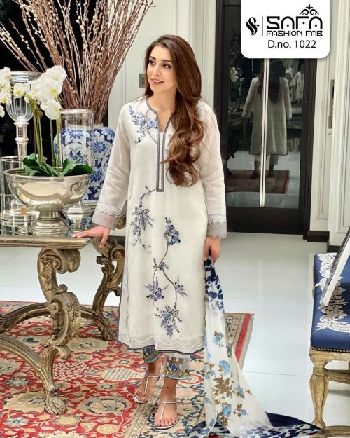 Safa Fashion 1022 Pakistani Salwar Suit Catalog